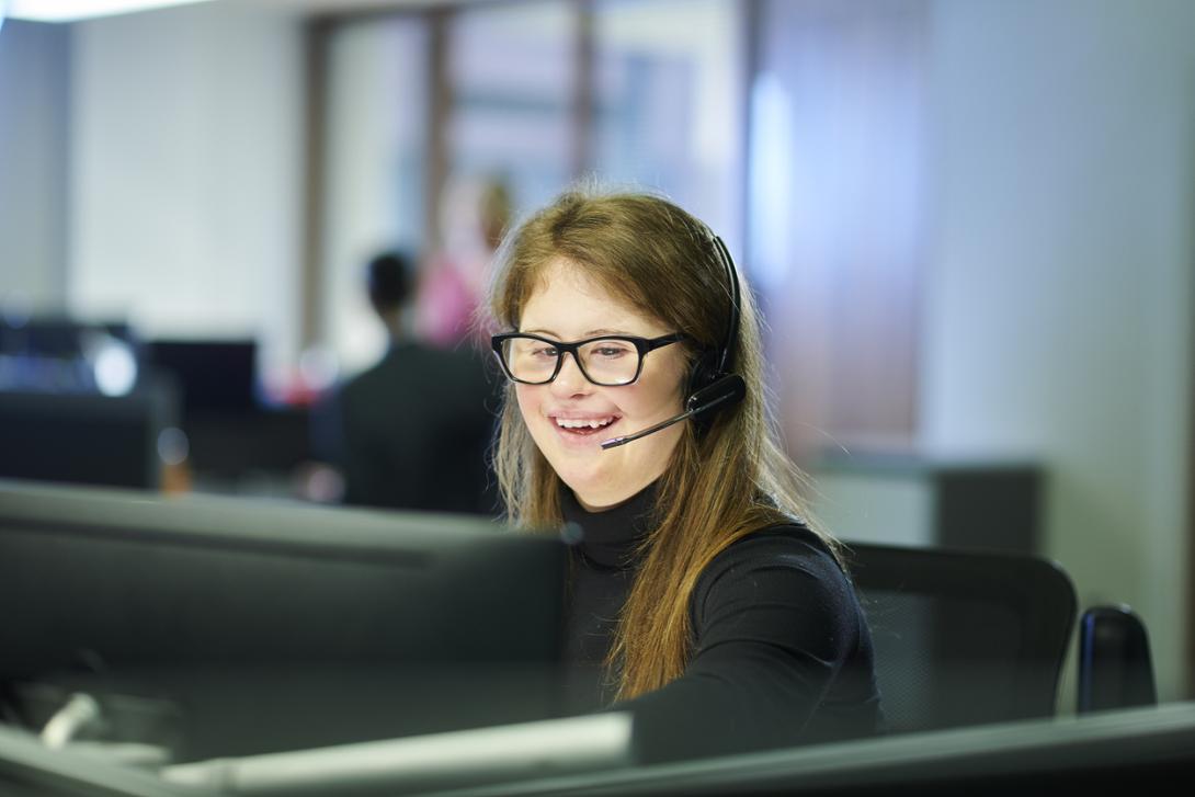 adult woman computers call center work 